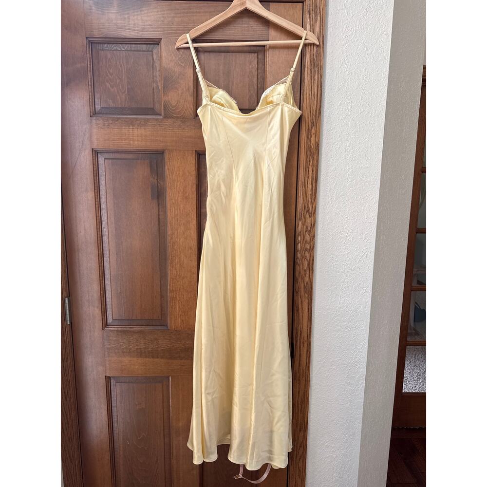 HOUSE OF CB Felicity Butter Yellow Satin Bias Cut Midi Dress Size Small - Picture 10 of 11